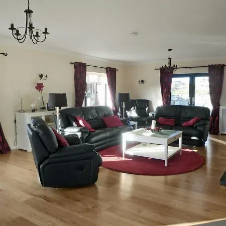 Holiday home Cnocan Na Cuaig By Trident Homes *